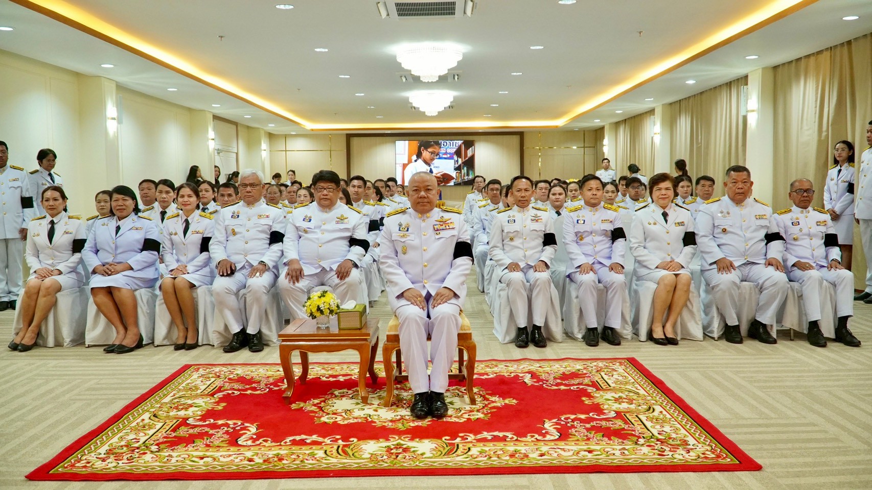 title - วันที่ 2 มีนาคม 2569 เวลา 10.00 น. นายวิทูล ประดิษฐบุญ ปฏิรูปที่ดินจังหวัดปราจีนบุรี มอบหมายให้ เจ้าหน้าที่ ส.ป.ก.ปราจีนบุรี เข้าร่วมพิธีมอบปฏิทินหลวง พุทธศักราช 2569 พระราชทานสำหรับความสุขปีใหม่ เบื้องหน้าพระบรมฉายาลักษณ์  และพิธีมอบหนังสือสารานุกรมไทยสำหรับเยาวชนฯ เล่ม 45 ฉบับพระราชทาน